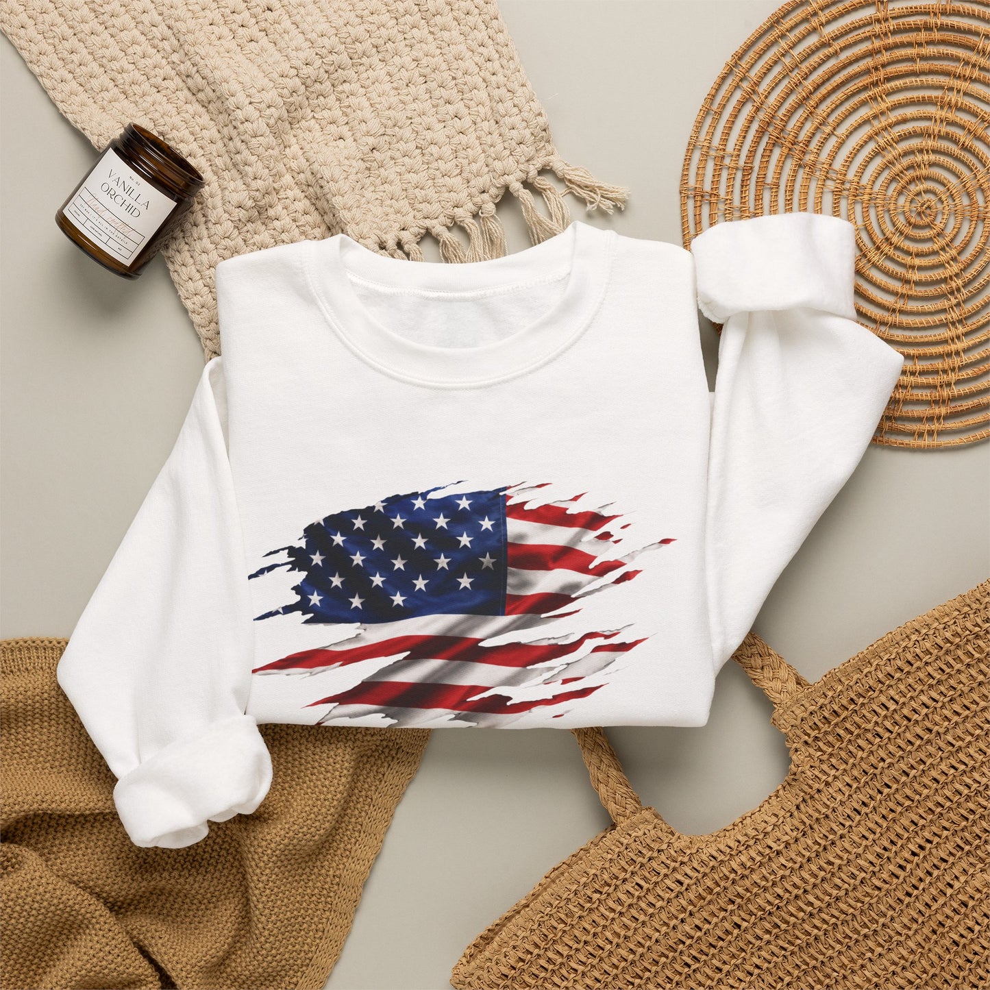 Distressed American Flag Crewneck Sweatshirt – Patriotic USA Pullover